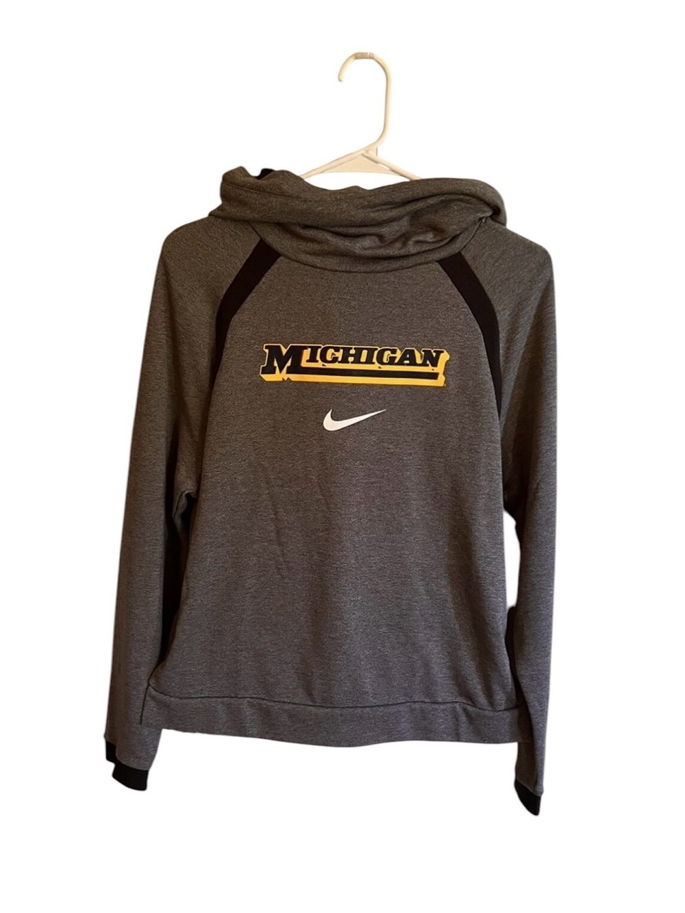 Nike Michigan Wolverines Women's Medium Charcoal Heather Funnel Neck Hoodie